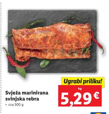 Svježa marinirana svinjska rebra